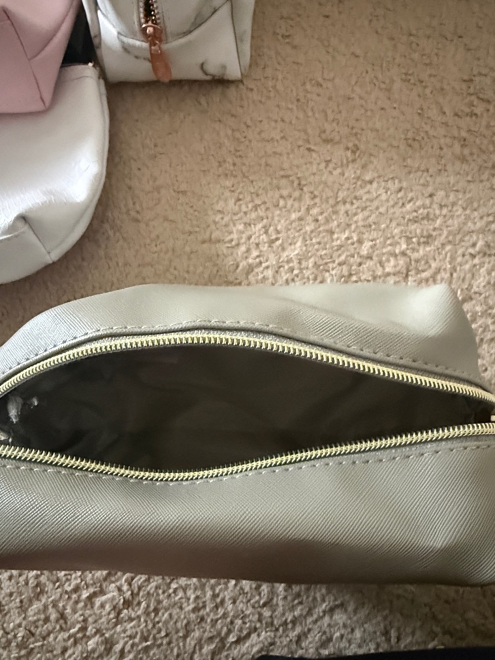 Assorted Women’s Cosmetic Pouch - Pink, White, Cream, Gray - Picture 3 of 3